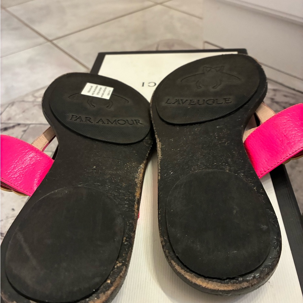 Gucci Fuchsia Pink Leather Logo Double G Thong Sandal size 35 Black Se $495 - Picture 10 of 16